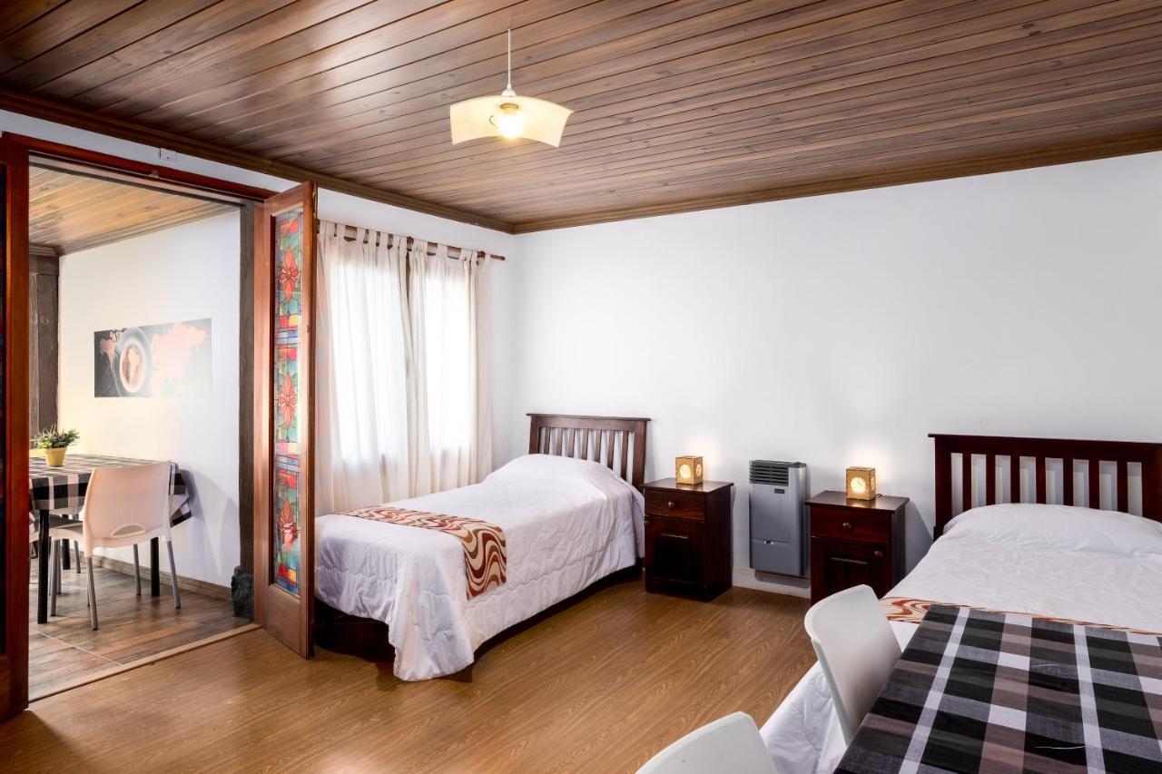House Chalet *